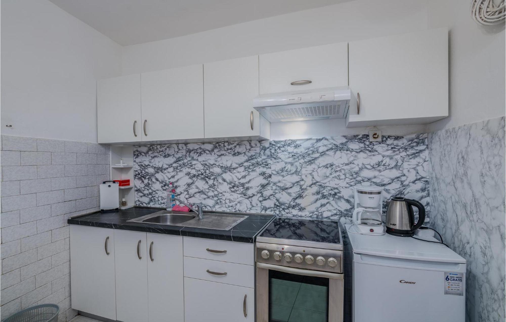 Lovely Apartment In Stara Baska 1 With Kitchen Zewnętrze zdjęcie
